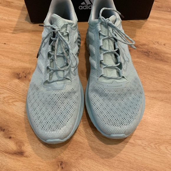 Adidas Alpha Bounce - Picture 2 of 4